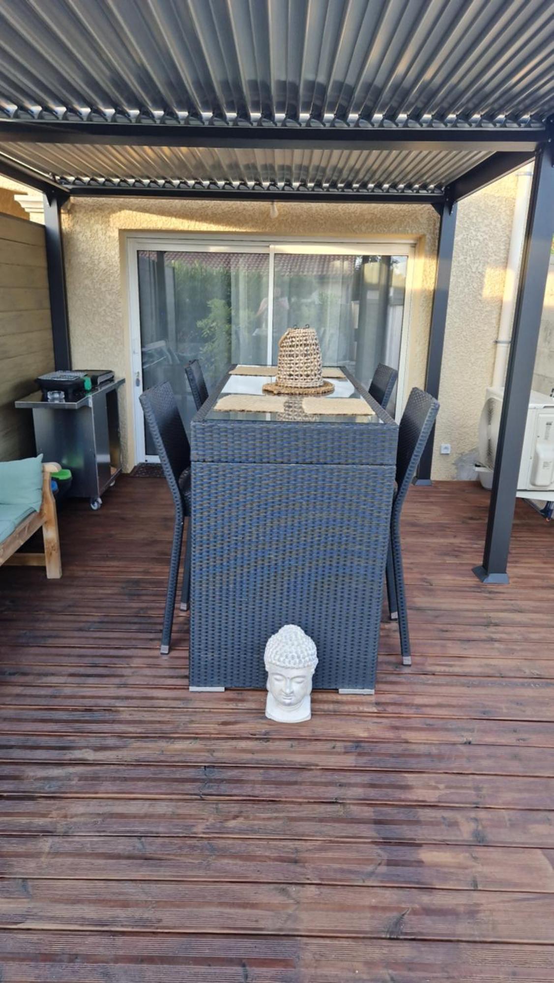 Appartement Pour 4 Avec Terrasse Chanos-Curson Zewnętrze zdjęcie